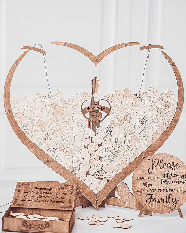 Livre d'or bois cœur personnalisable pour anniversaire, fête ou événement spécial. Décoration unique.