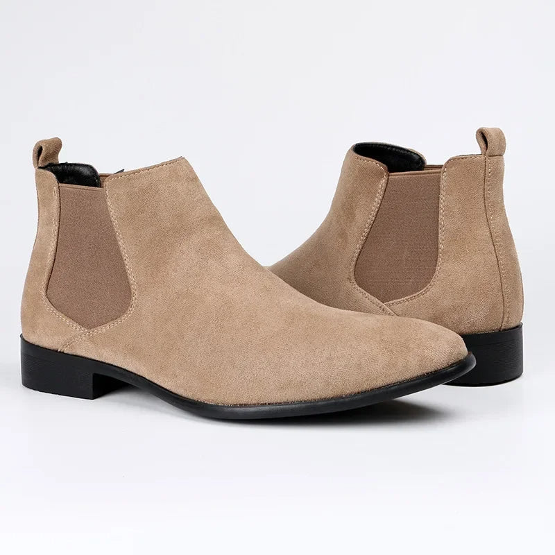 Bottines homme élégantes type Chelsea, bout pointu, idéales automne-hiver, alliant confort et style classique.