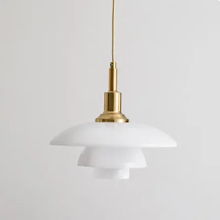 Lampe décorative AuroraGlow en verre, un élément de design central pour votre maison.