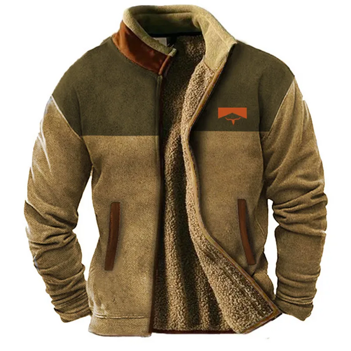 Homme portant veste hiver vintage coupe relax, élégante et chaude, avec col montant, pour un style décontracté.