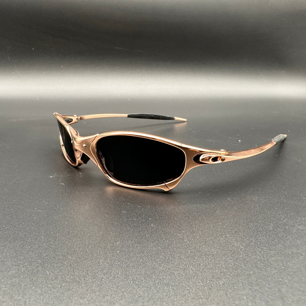 Lunettes de soleil polarisées Velocity pour hommes, protection UV complète. Accessoire mode estival.