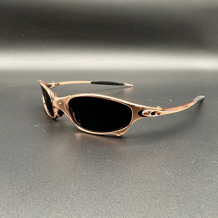 Lunettes de soleil polarisées Velocity pour hommes, protection UV complète. Accessoire mode estival.