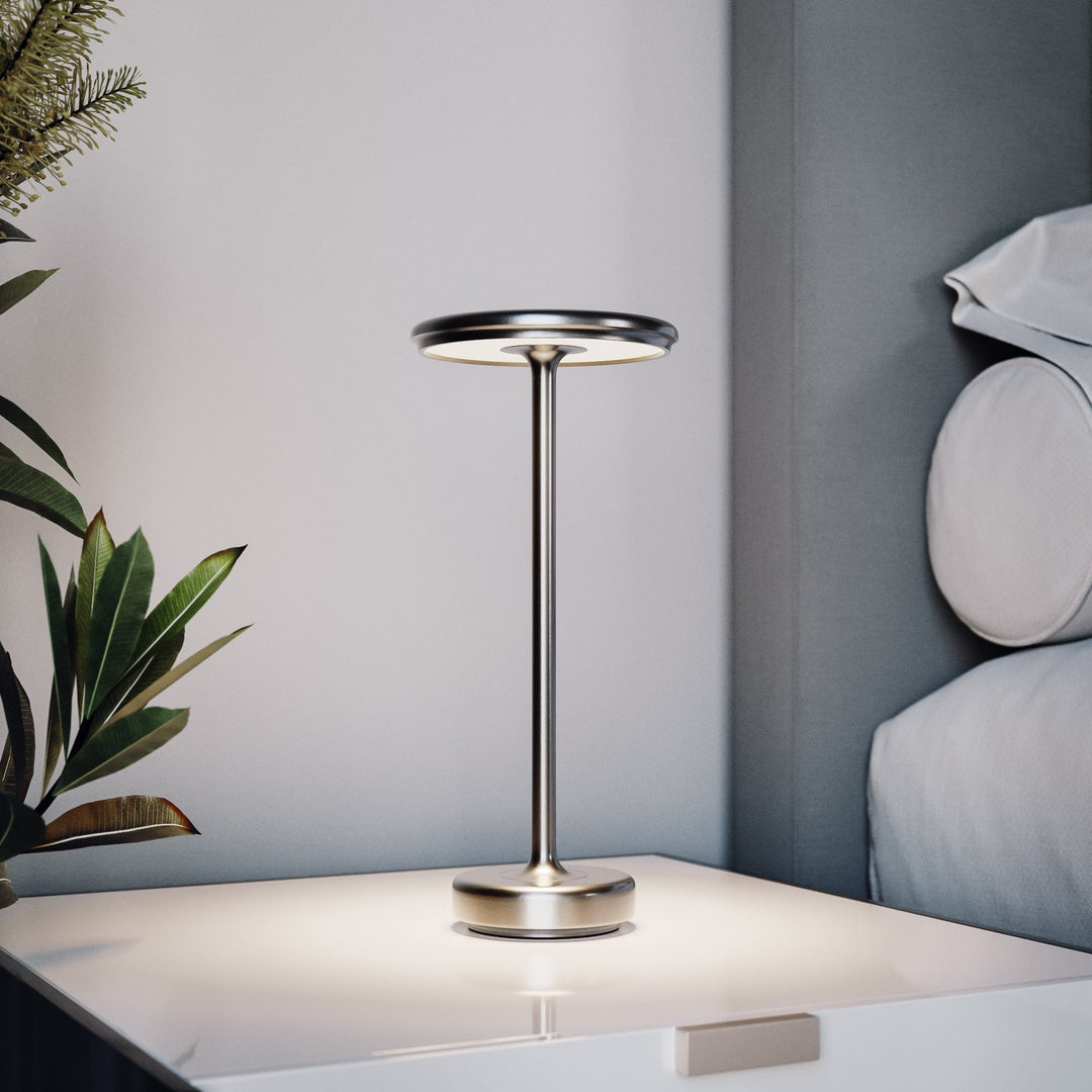 Lampe de table LED sans fil rechargeable, éclairage d'ambiance moderne pour salon, chambre ou bureau.