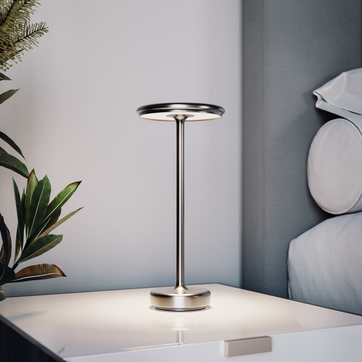 Lampe de table LED sans fil rechargeable, éclairage d'ambiance moderne pour salon, chambre ou bureau.