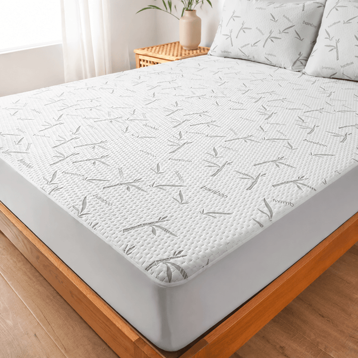 Drap-housse rafraîchissant en bambou pour un sommeil frais et réparateur.
