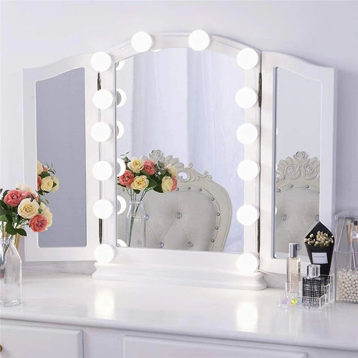 Éclairage LED dimmable puissant pour miroir de maquillage, parfait pour vanity et beauté. Lumière ajustable USB.