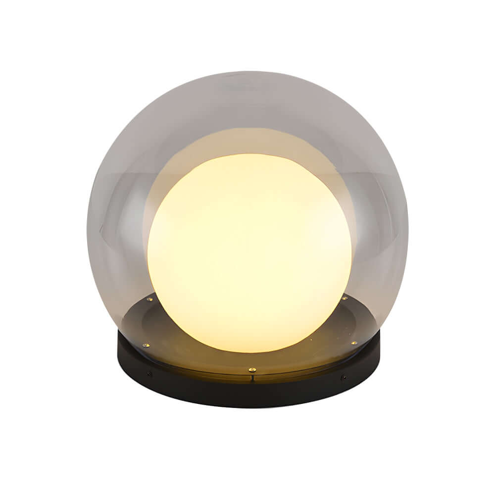 Lampe de jardin filaire moderne. Éclairage LED puissant et fiable pour une utilisation extérieure continue.