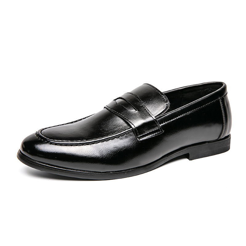 Mocassins classiques et confortables pour hommes, idéaux pour un style professionnel ou formel, disponibles en noir ou café.