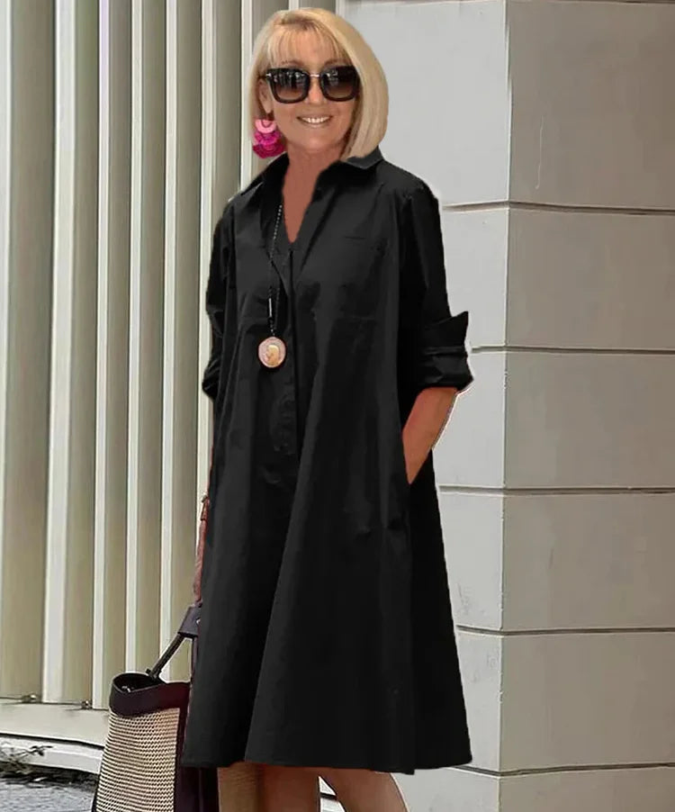 Femme portant une robe chemise élégante, look chic et décontracté, vêtement moderne d'été.