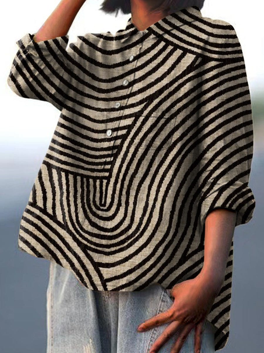 Haut femme chic et décontracté, coupe fluide et légère pour un confort respirant au printemps et en été.