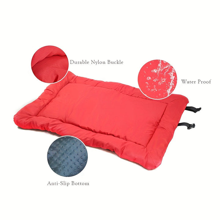 Tapis de camping portable pour chien, imperméable et confortable, pour toutes les aventures. Facile à plier.