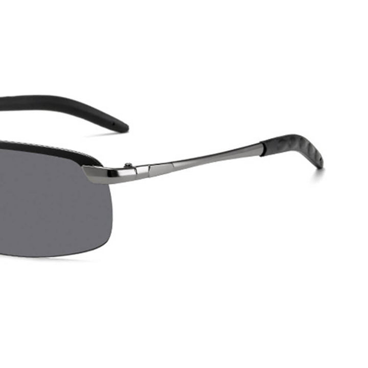 Lunettes de soleil homme, idéales pour sports, extérieur, et activités diverses grâce à verres photochromiques/polarisants.
