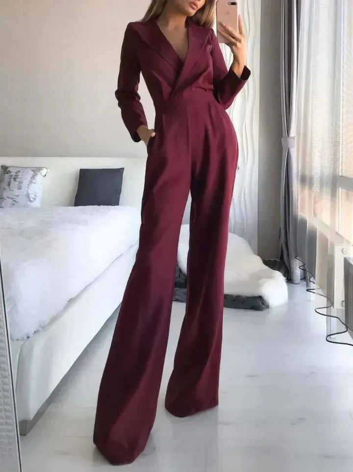 Jumpsuit femme élégante à manches longues, chic, confortable et moderne pour un look mode féminin affirmé.