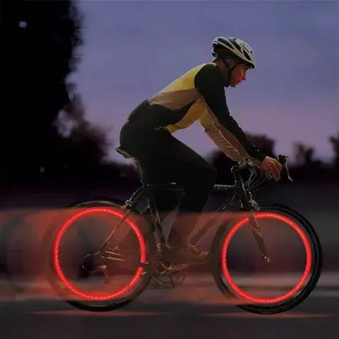 Accessoire vélo LED: lumière roue valve lumineuse, améliore la visibilité cycliste la nuit.