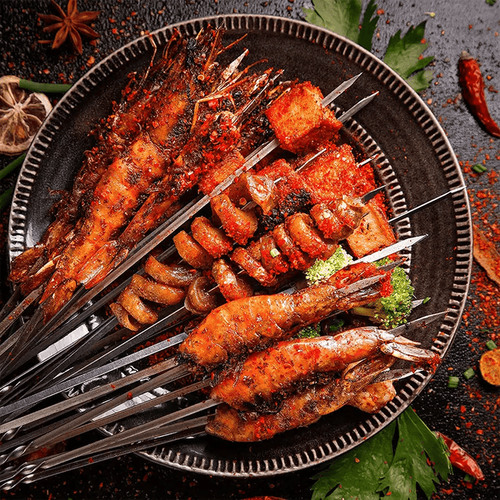Kit de 20 brochettes en acier inoxydable avec tube de rangement pour barbecue et grillades réutilisables.
