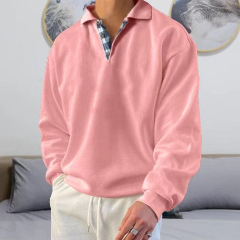 Pull homme élégant, coupe moderne, manches longues, un essentiel polyvalent de la mode masculine.