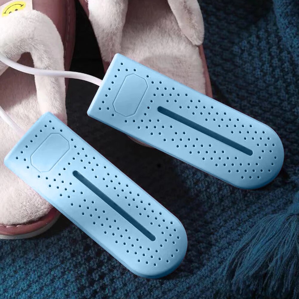 Appareil domestique sèche-chaussures avec stérilisation UV, parfait pour sport, voyage et maison.