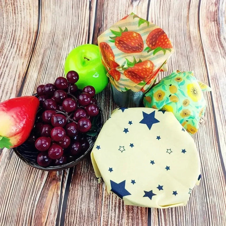 Alternative naturelle et sans plastique : emballages alimentaires réutilisables en cire d'abeille pour cuisine éco-responsable.