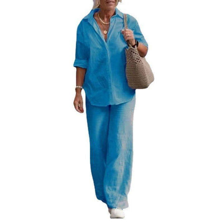 Femme en ensemble pantalon décontracté ample, vêtement femme confortable pour un look loisir moderne.