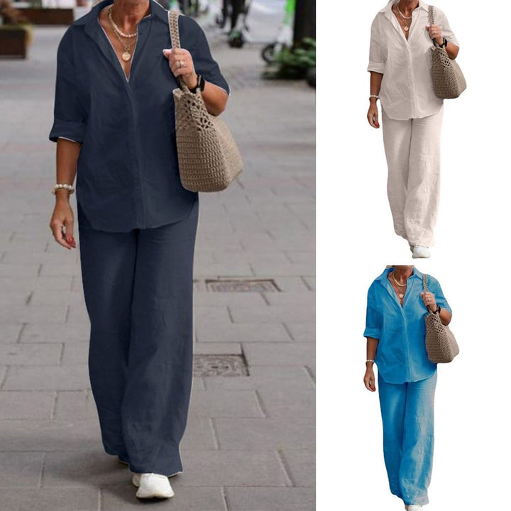 Tenue confort femme deux pièces, pantalon et haut décontractés, idéale pour la maison ou les sorties.