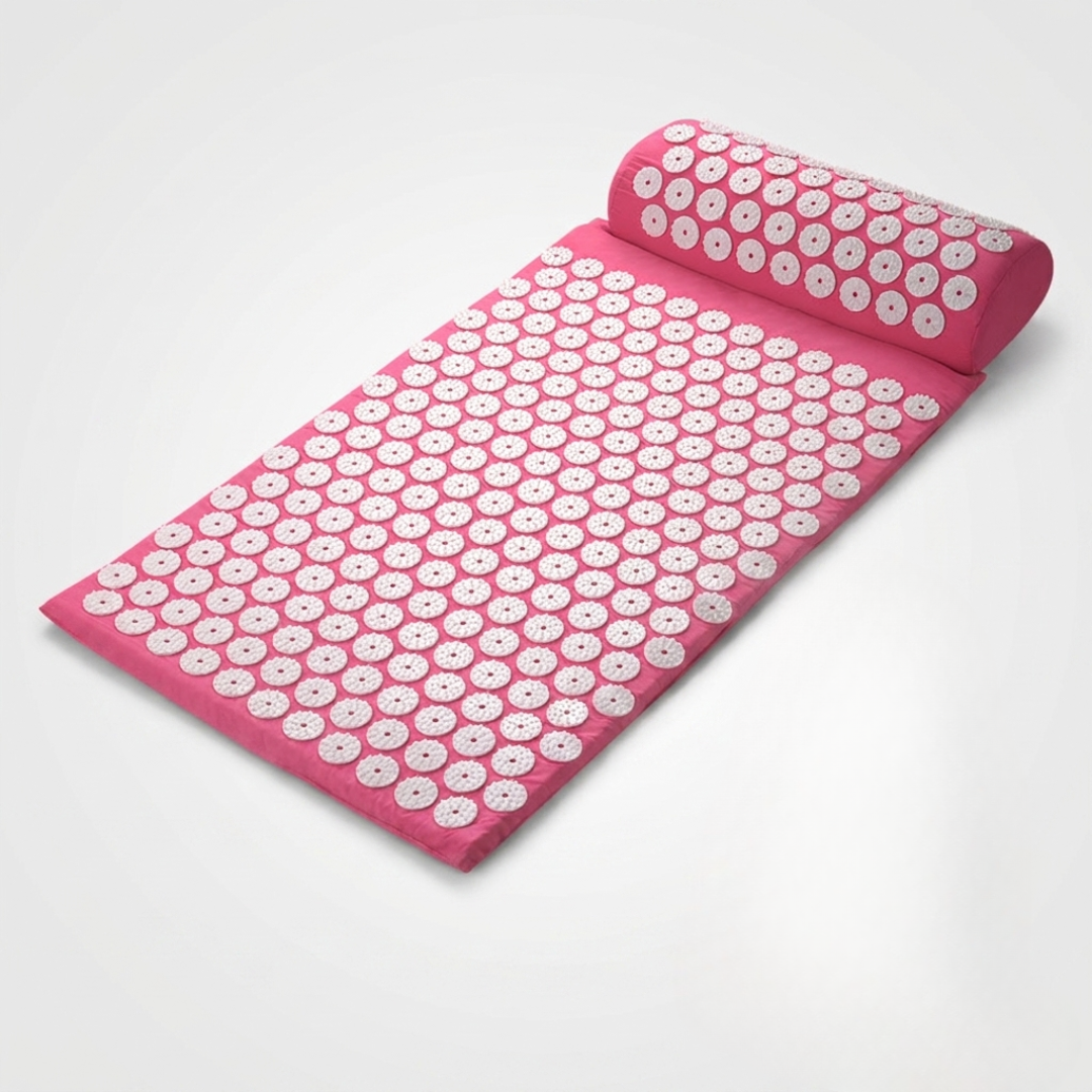 Profitez d'un massage d'acupression à domicile avec ce tapis et coussin thérapeutique, pour la détente.