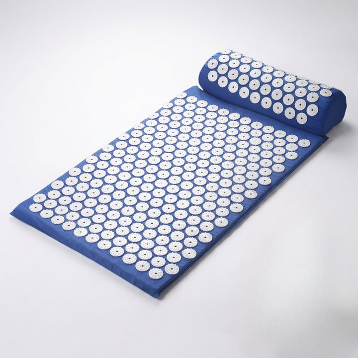 Soulagez le stress et la douleur avec ce tapis et coussin d'acupression thérapeutique de haute qualité.