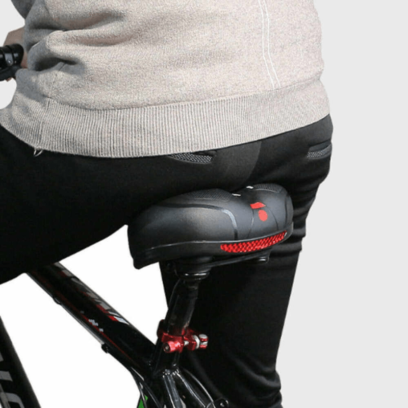 Zone centrale de la selle SoftRide conçue pour un soulagement anti-douleur optimal en cyclisme prolongé.