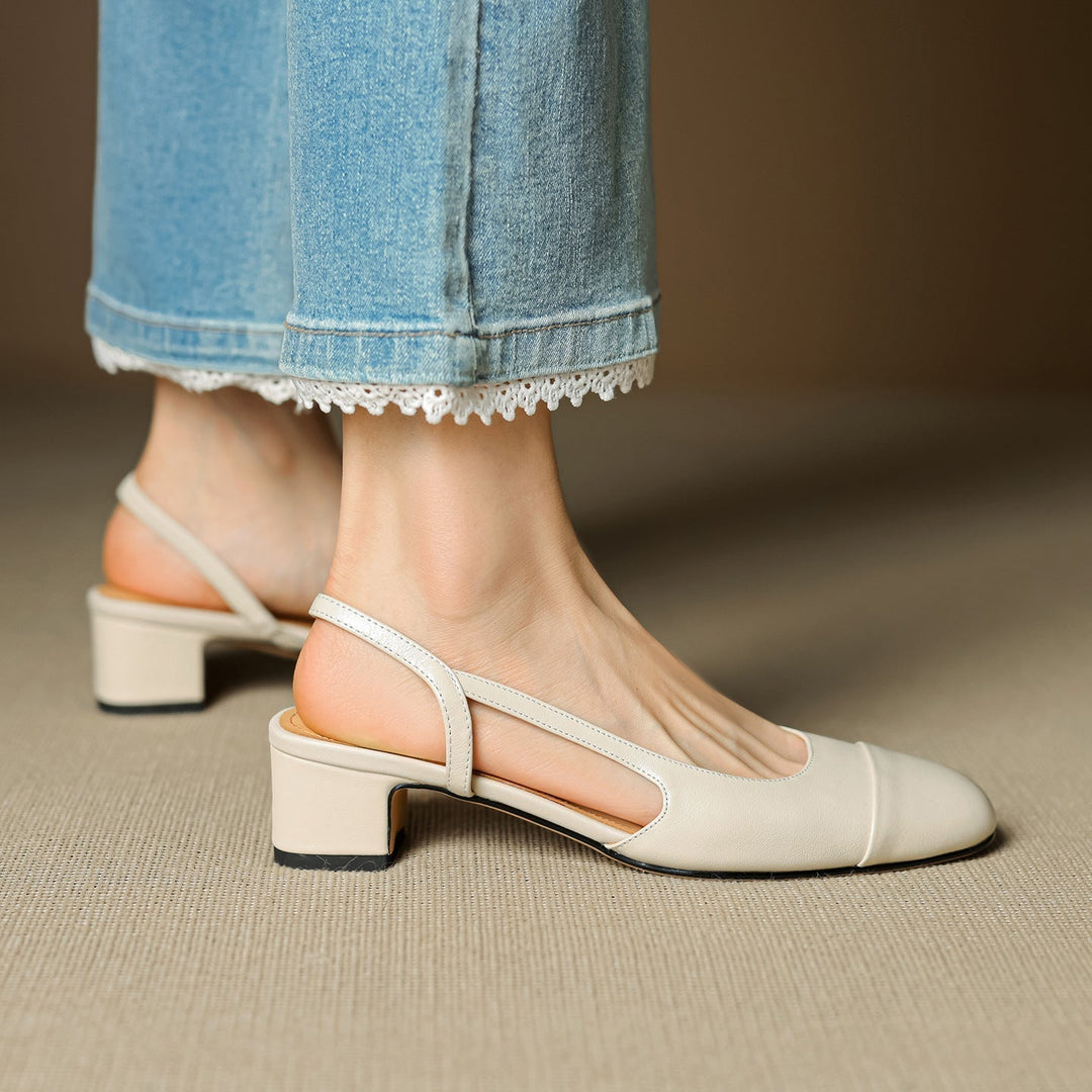 Mode femme : escarpins slingback, bout amande, chaussures habillées intemporelles.