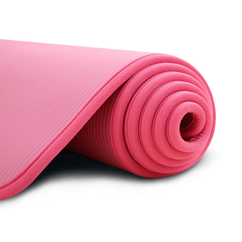 Tapis de yoga unisexe pour bien-être. Épais et antidérapant, il offre confort et soutien pour yoga et méditation.