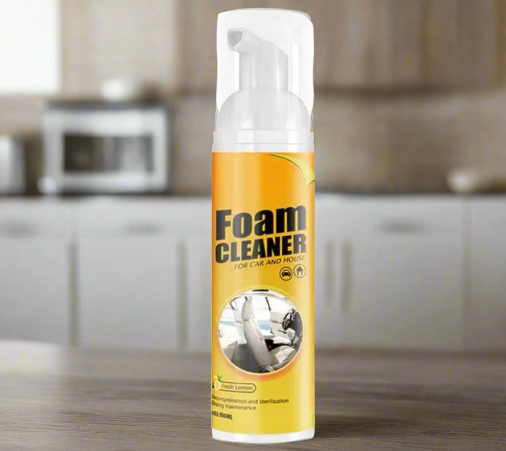 Mousse nettoyante ShineFoam multisurfaces. Nettoyage efficace maison/voiture avec fraîcheur citron. Formule écologique.