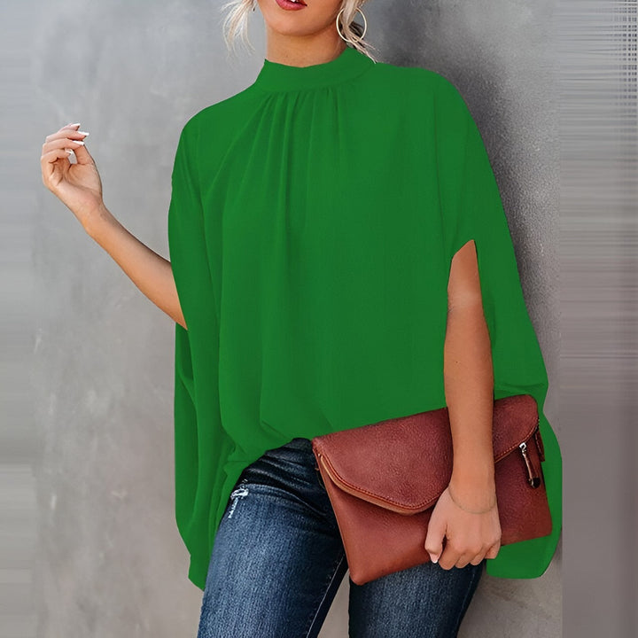 Blouse femme élégante et originale, style moderne, un chemisier tendance pour un look chic.