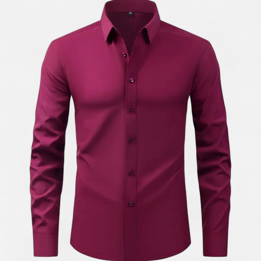 Vêtement homme chic et polyvalent: chemise ajustée extensible. Idéale pour toutes occasions, confort et élégance.