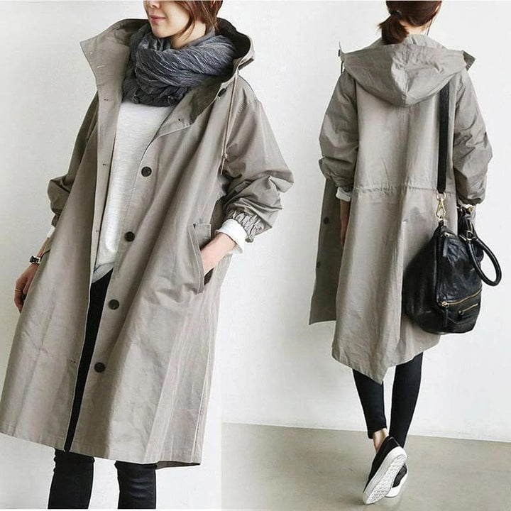 Trench-coat femme automne, imperméable et élégant. Manteau chic urbain, style classique et protection pluie.