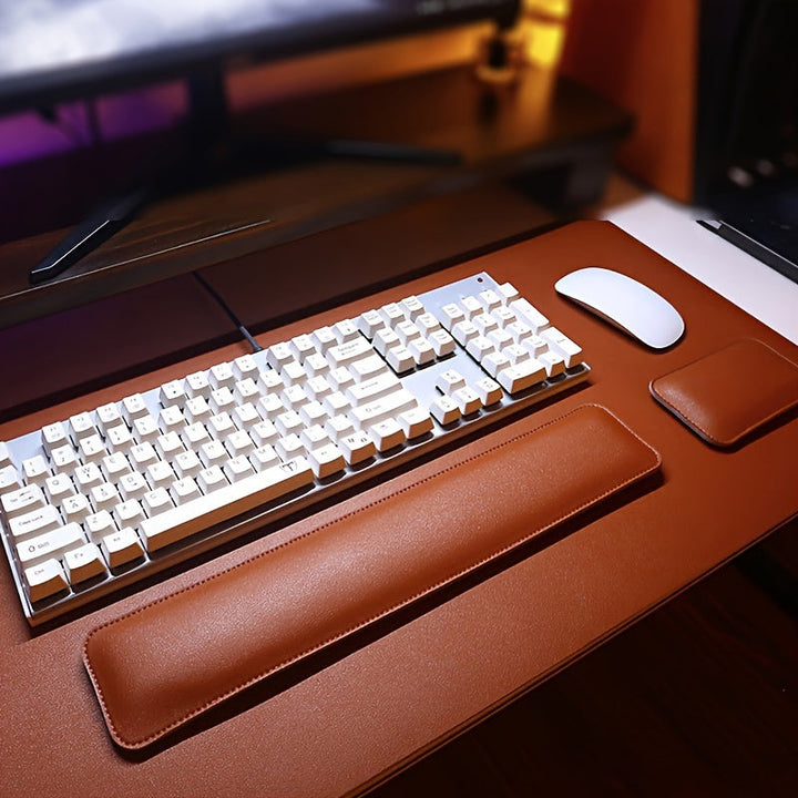 Ensemble de bureau ergonomique 3 pièces en cuir PU noir pour travail et télétravail.