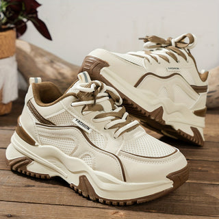Chaussures Romi femmes élégantes, avec semelle épaisse tendance, alliant confort et style pour la ville.