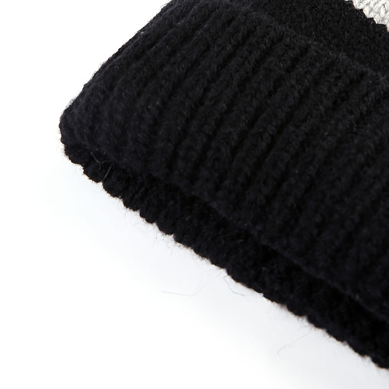 Ensemble hiver mode tricoté pour homme/femme : bonnet, écharpe et gants. Protection chaude contre le froid.