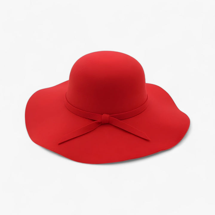 Chapeau Fedora femme élégant en laine feutrée, parfait accessoire de mode pour l'automne et l'hiver.