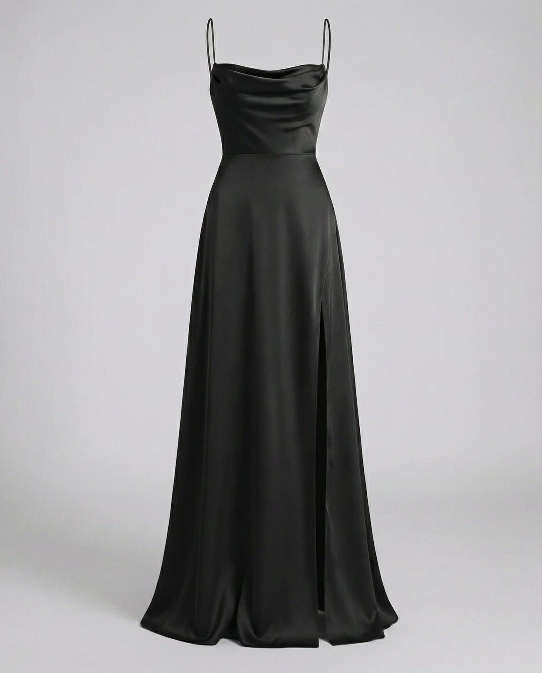 Silhouette élégante en robe longue de soirée femme. Encolure drapée, fente latérale, dos lacé. Cérémonie.