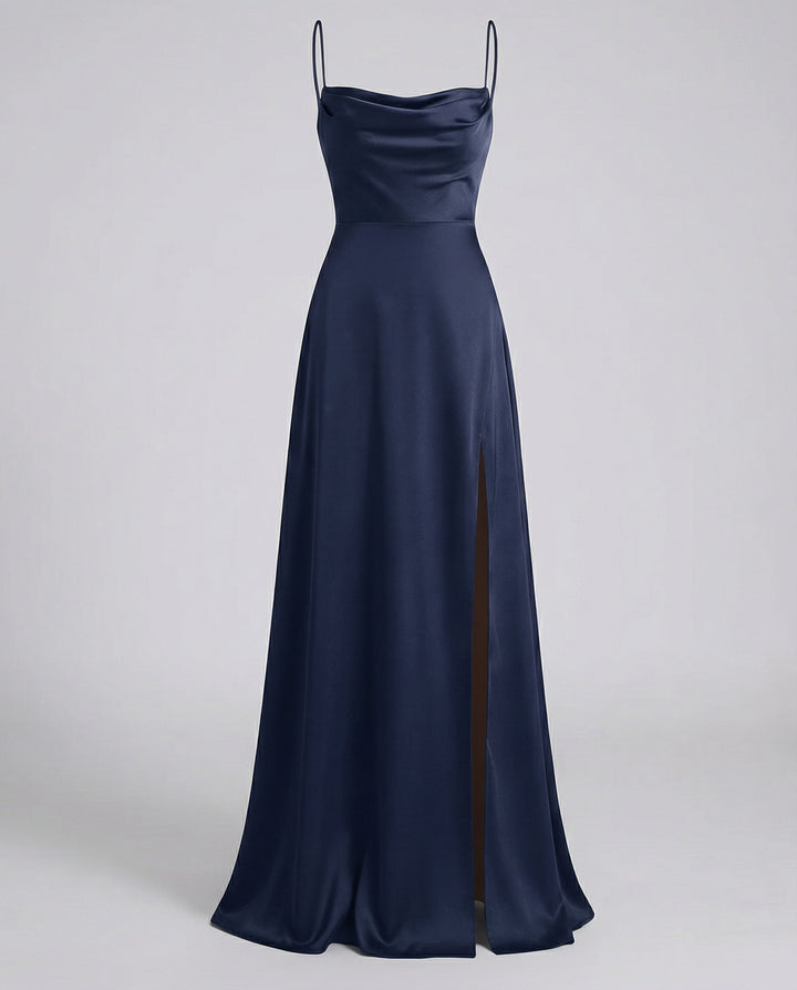 Robe longue femme encolure drapée, fente latérale. Idéale pour soirées élégantes, mariages et cocktails.