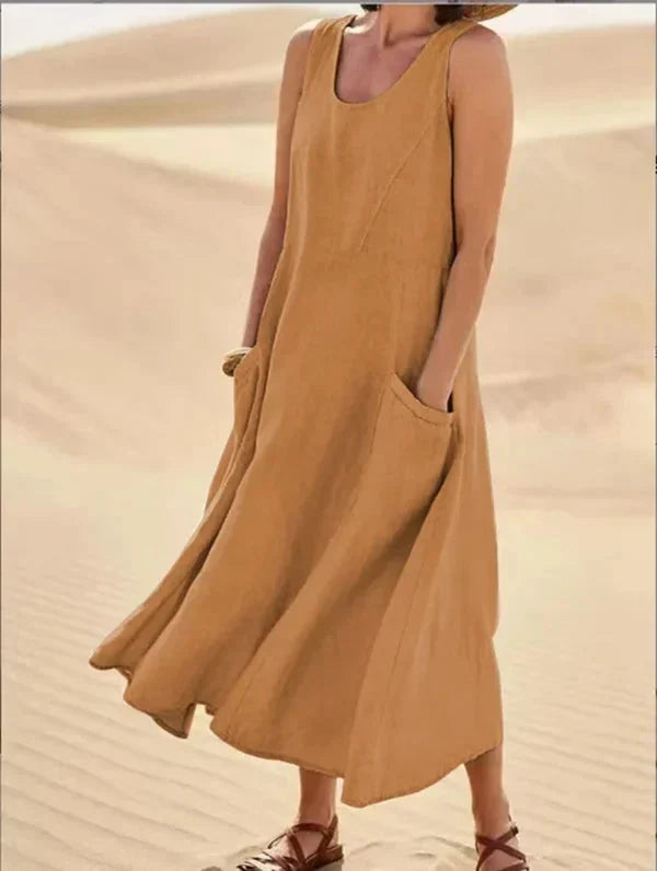 Robe longue femme bohème chic, coupe ample et fluide, parfaite pour la saison chaude.