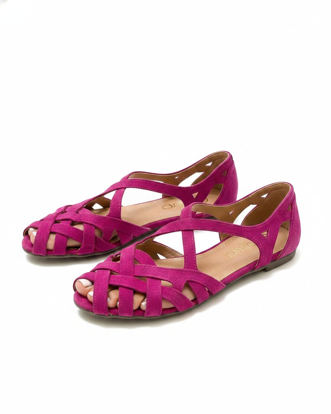 Sandales plates tressées femme fuchsia, bout ouvert, parfaites pour un confort stylé cet été.