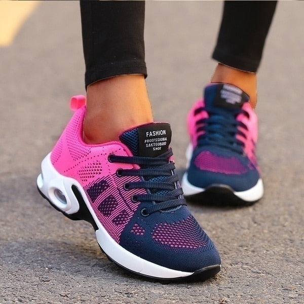 Chaussures confortables pour femme, avec plateforme amortissante, idéales pour de longues journées.
