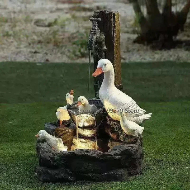 Écureuil lumineux solaire LED en résine. Statuette décorative pour l'ambiance et l'éclairage du jardin.