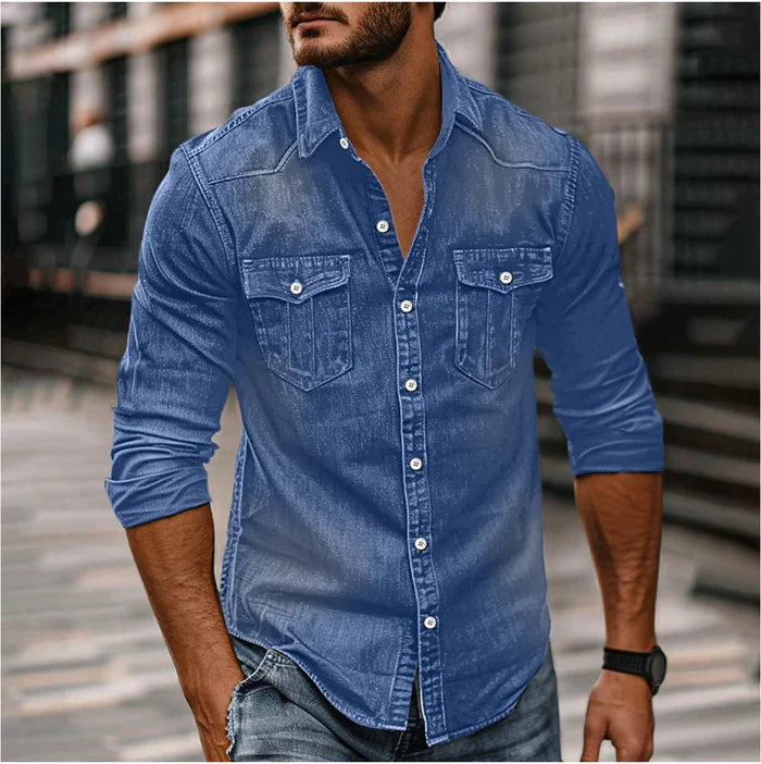 Surchemise homme en jean style western robuste et élégant, coupe slim fit, idéale pour mode urbaine.