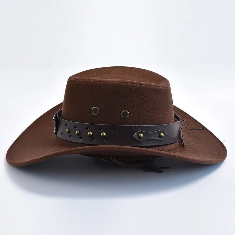 Chapeau de cow-boy unisexe, un accessoire de mode classique pour compléter votre look western ou festival.