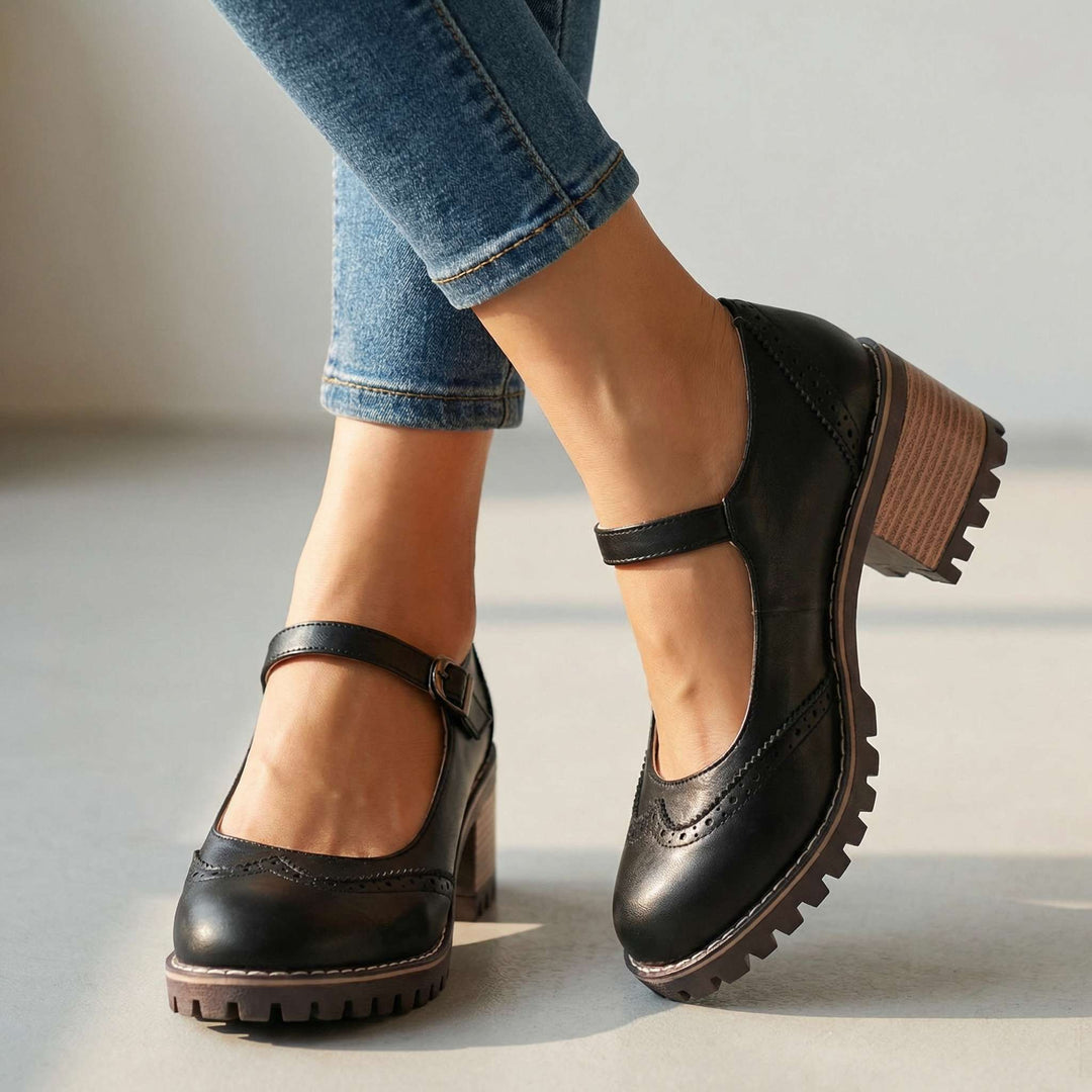Chaussures Mary Jane femme rétro, bout rond, talon confortable, parfaites pour élégance quotidienne.