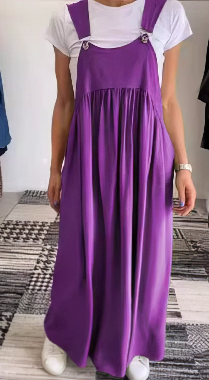 Robe salopette bleue coupe maxi, style élégant et décontracté, très confortable pour femme.