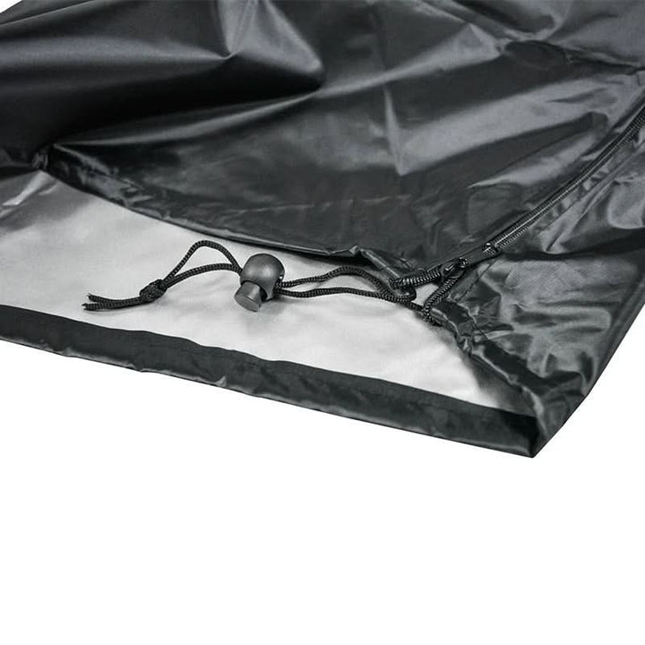Couverture de protection étanche pour salon de jardin de terrasse, incluant table et chaises résistante.