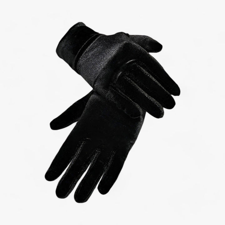 Accessoires de mode hiver pour femmes : gants élégants, doux et chauds pour un look chic et confortable.