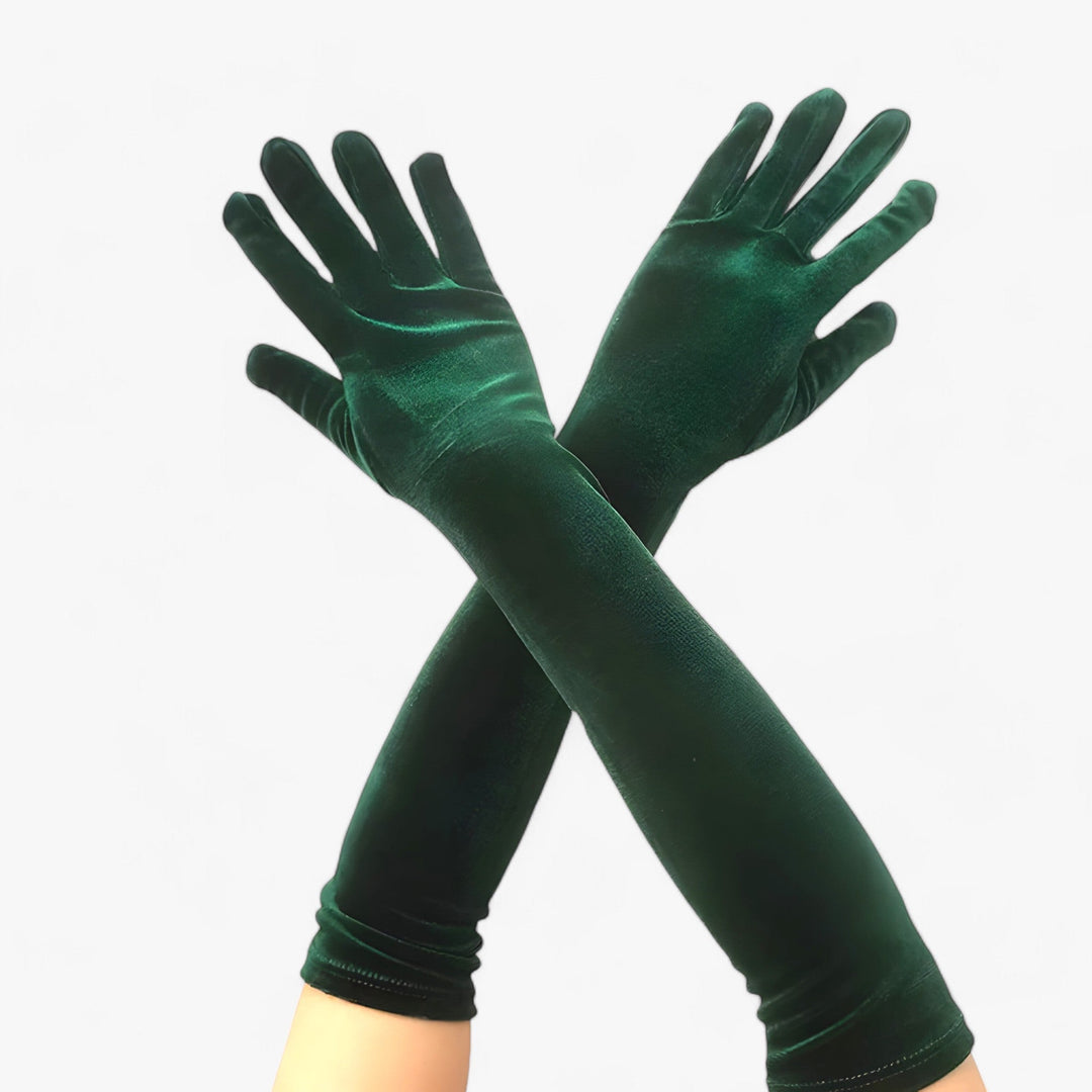Accessoire hiver femme: gants élégants vert foncé. Chauds, doux et luxueux, style rétro assuré.